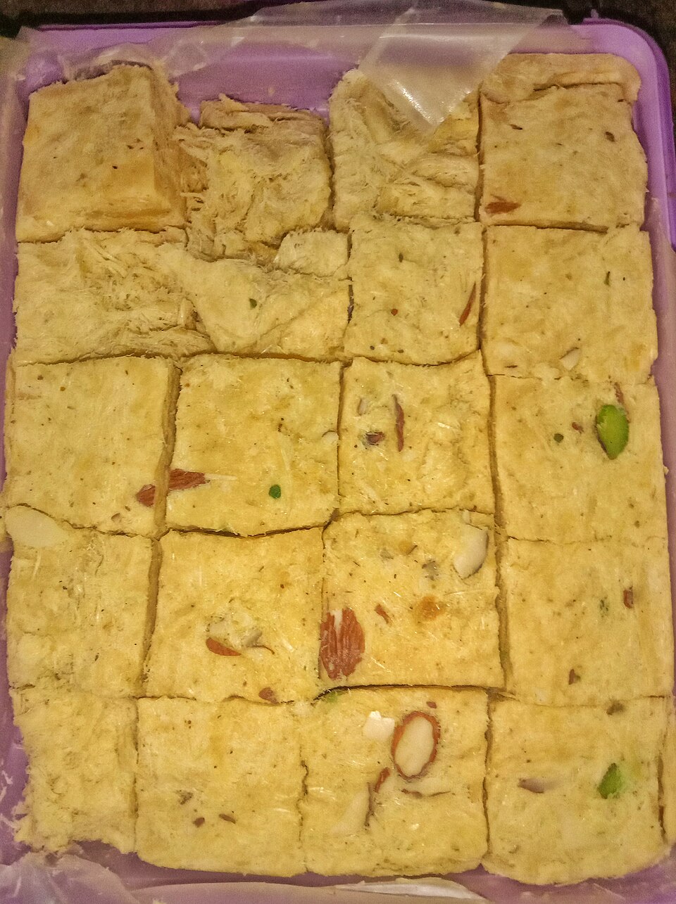 ক্লাসিক সোনপাপড়ি