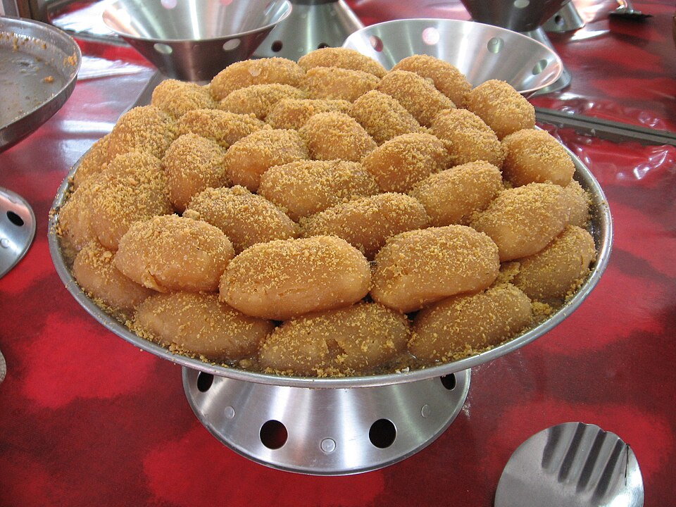 পোড়াবাড়ির চমচম